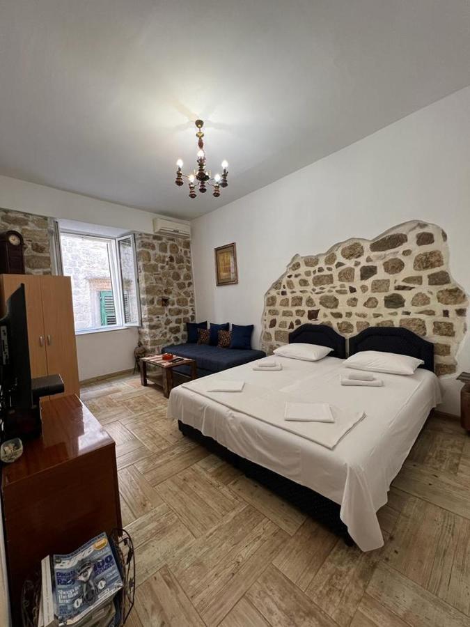 Daire Royal House *