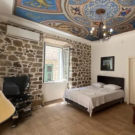 Appartamento Royal House Cattaro Esterno foto